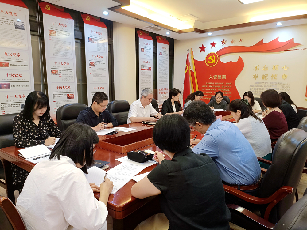 f4473c93ddfe3c702eabb351cdbd1f9_副本.jpg f4473c93ddfe3c702eabb351cdbd1f9_副本.jpg