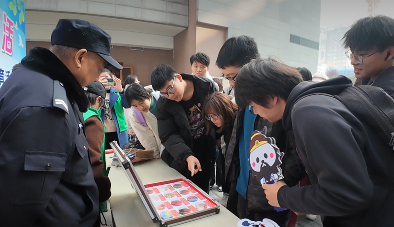 640 (3).png 640 (3).png