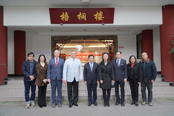 图片2.jpg