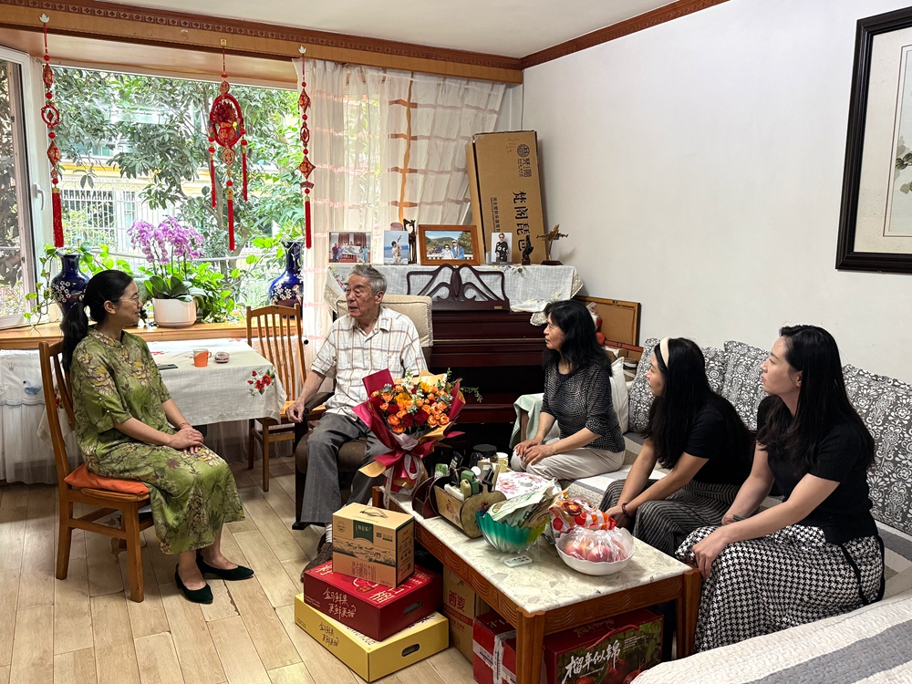 2民革杨湘澄_副本.jpg